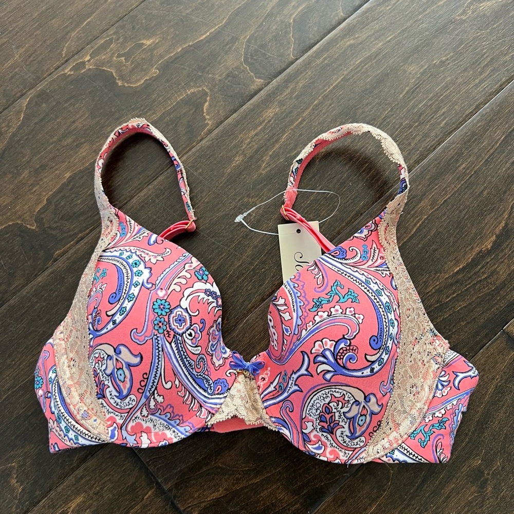 Soma Embraceable Demi Lace Trimmed Bra